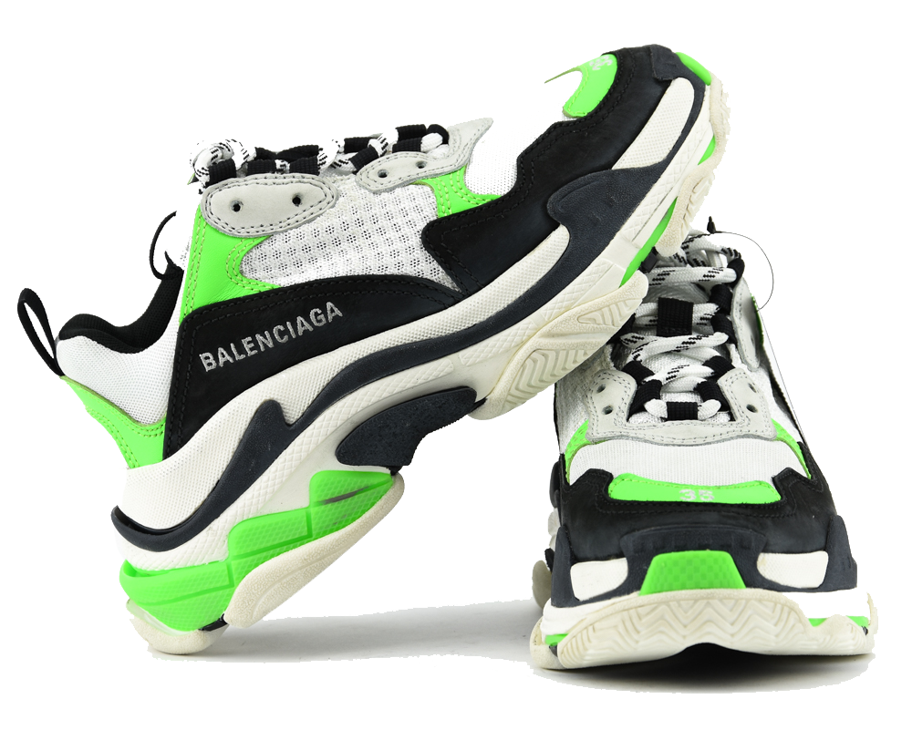 Balenciaga Triple S Sneaker The fashion vintage and back of